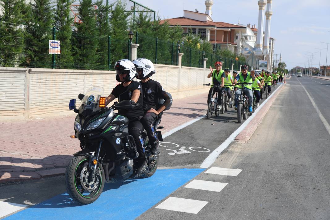 Bisiklet şehri Konya’da öğrenciler okullarına güvenle gidiyor 6